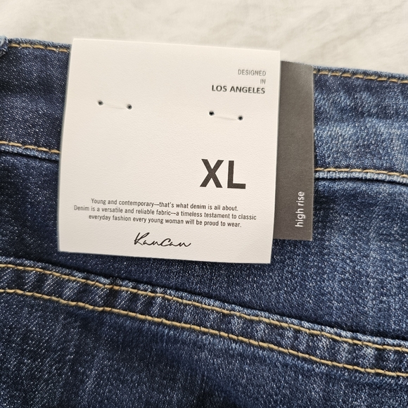 KanCan Estilo Cuffed Shorts Size XL NEW With Tags - Picture 7 of 12